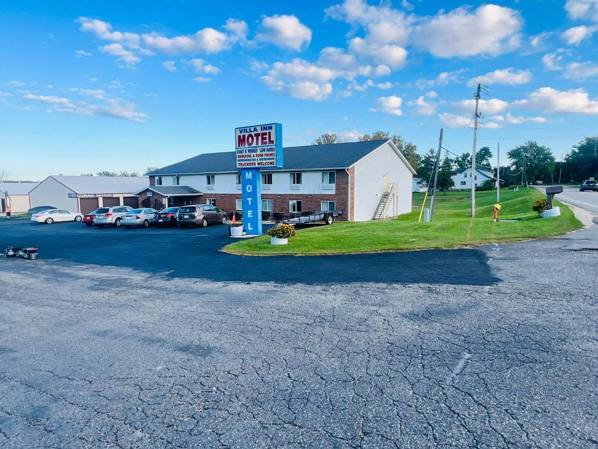 Villa Inn Motel Near Hwy 12 Wi Capital O Fort Atkinson Экстерьер фото